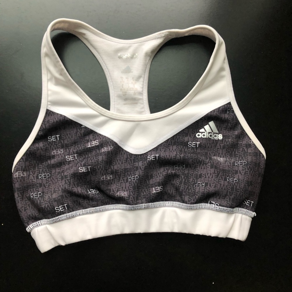 Sports bra